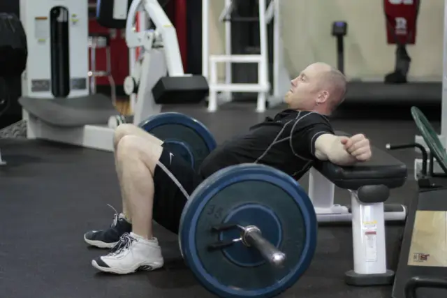 Hip Thrust 1