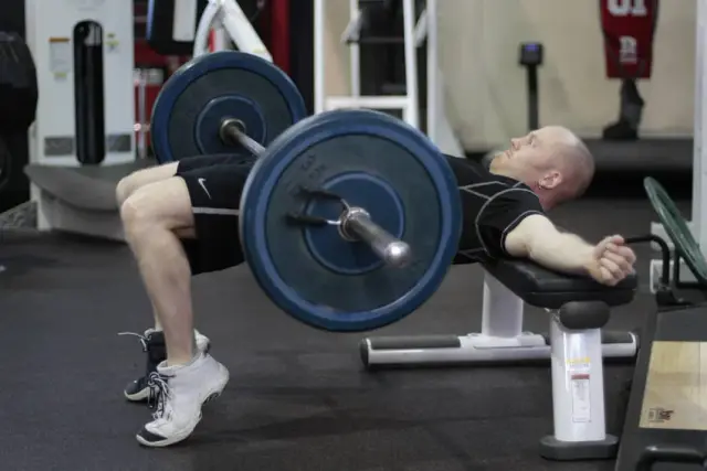 Hip Thrust 2