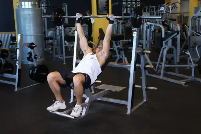 Barbell Incline Shoulder Raise 2