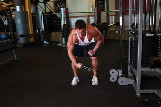 Bent Over Low-Pulley Side Lateral 1