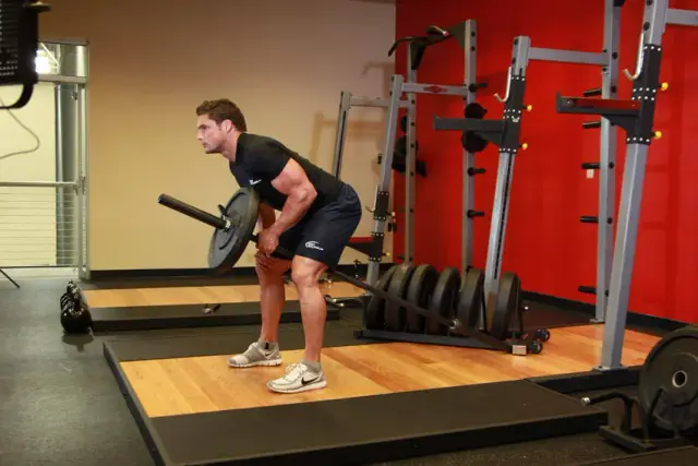 Bent Over One-Arm Long Bar Row 2