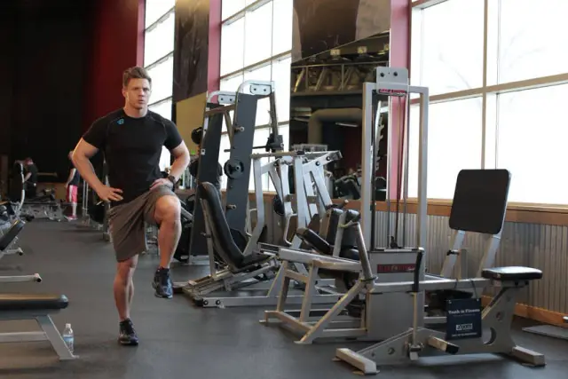 Bodyweight Walking Lunge 1