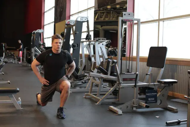 Bodyweight Walking Lunge 2