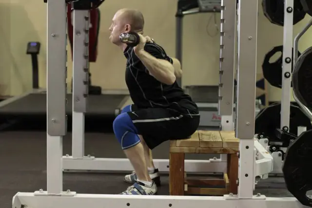 Box Squat 2