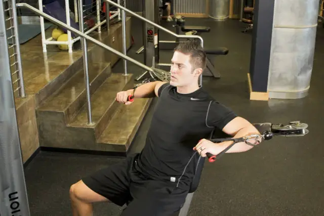 Cable Chest Press 1
