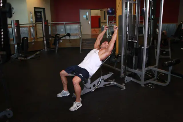 Cable Incline Pushdown 1