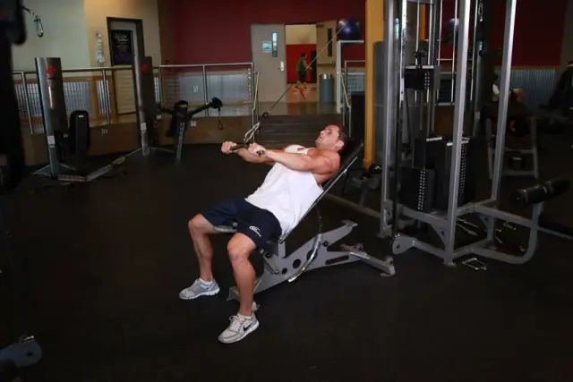Cable Incline Pushdown 2