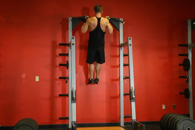 Chin-Up 2