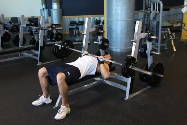 Close-Grip Barbell Bench Press 1