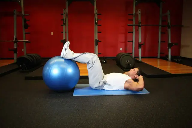 Crunch - Legs On Exercise Ball 1
