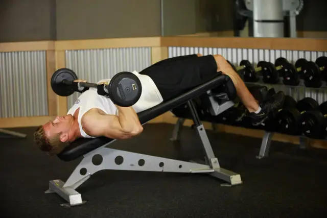 Decline Close-Grip Bench To Skull Crusher 2