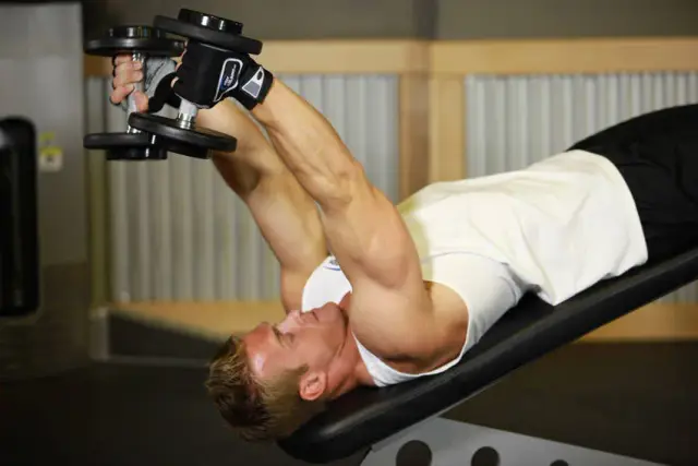 Decline Dumbbell Triceps Extension 1