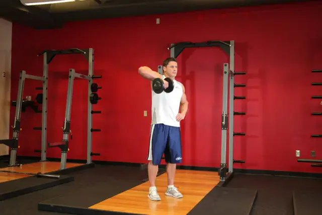 Dumbbell One-Arm Upright Row 1