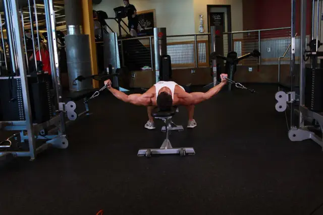 Flat Bench Cable Flyes 1