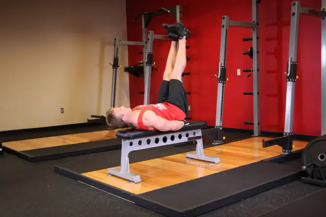 Flat Bench Lying Leg Raise 2