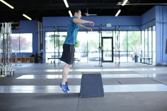 Front Box Jump — End