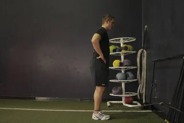 Hip Extension with Bands — Start