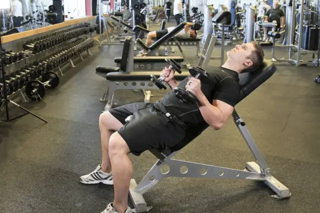 Incline Hammer Curls 2