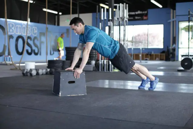 Incline Push-Up — End