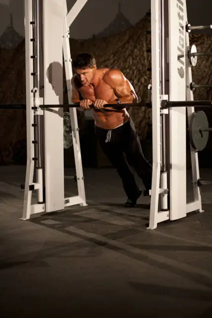 Incline Push-Up Close-Grip 2