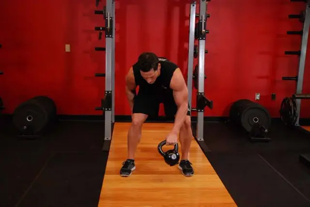 Kettlebell Figure 8 — End