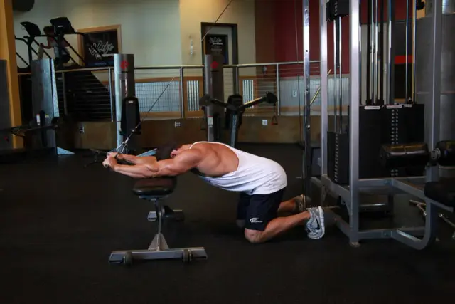 Kneeling Cable Triceps Extension 2