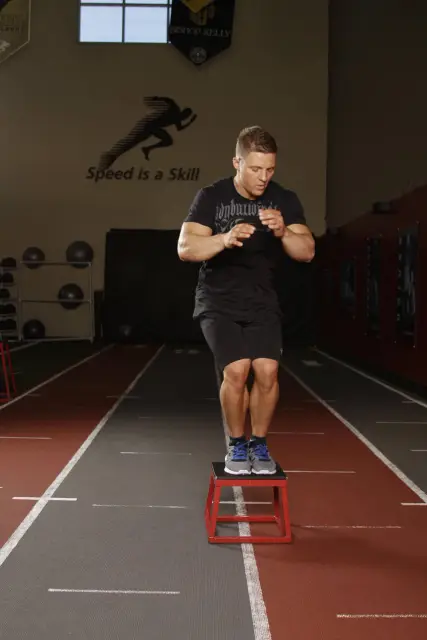 Lateral Box Jump — End