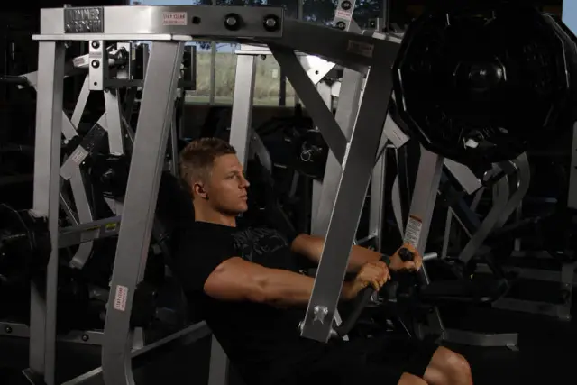 Leverage Decline Chest Press — End