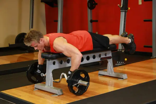 Lying Cambered Barbell Row — Start