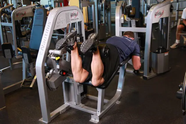Leg Curl 2