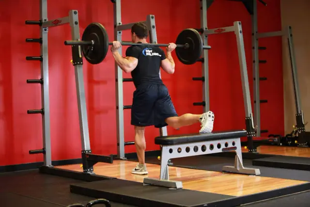 One Leg Barbell Squat — Start