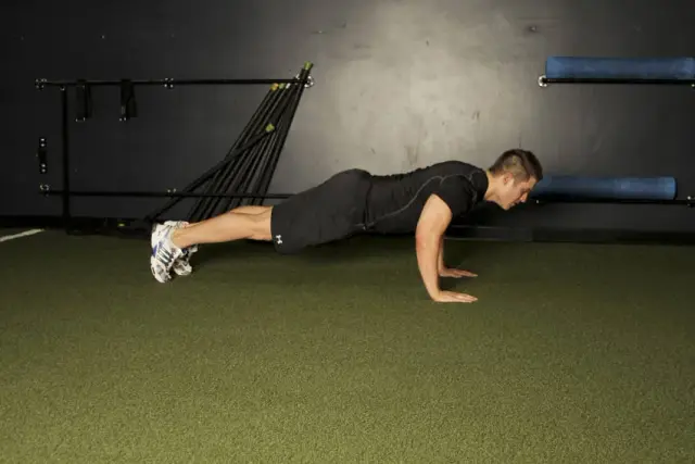 Plyo Push-up — End