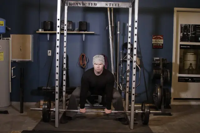 Reverse Band Sumo Deadlift — Start
