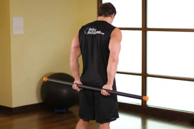 Round The World Shoulder Stretch — Start