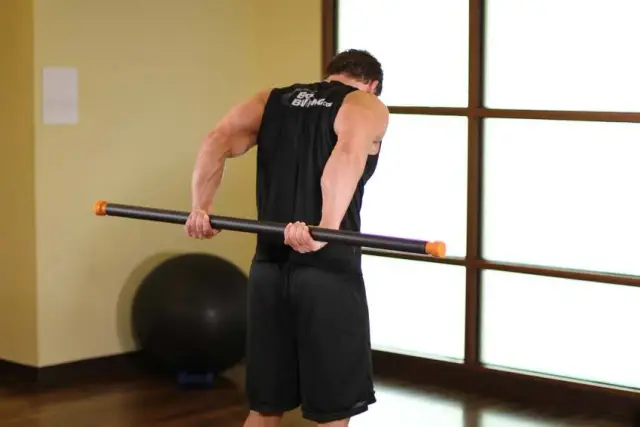 Round The World Shoulder Stretch — End