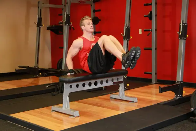 Seated Leg Tucks — Start