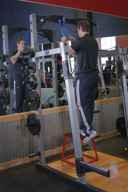 Single-Leg High Box Squat — Start