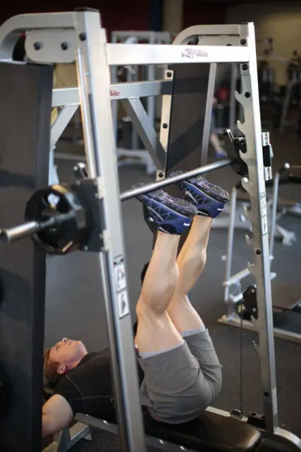 Smith Machine Hip Raise 1