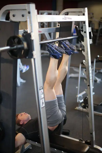 Smith Machine Hip Raise 2