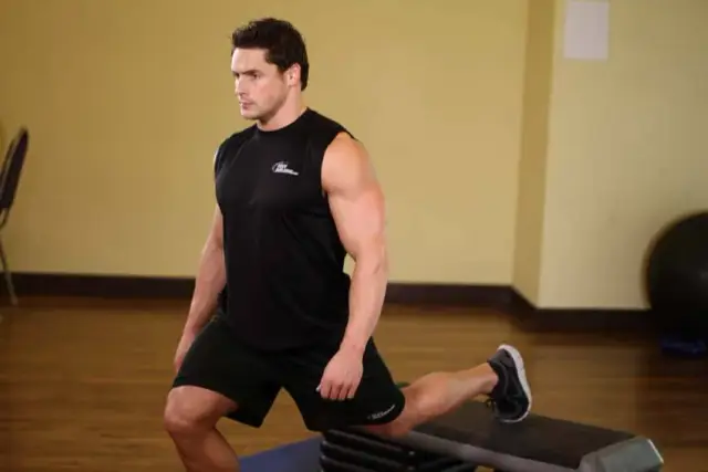 Standing Elevated Quad Stretch — End