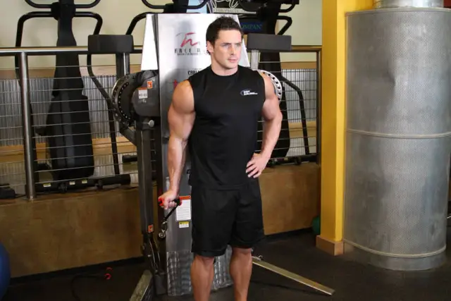 Standing One-Arm Cable Curl 1